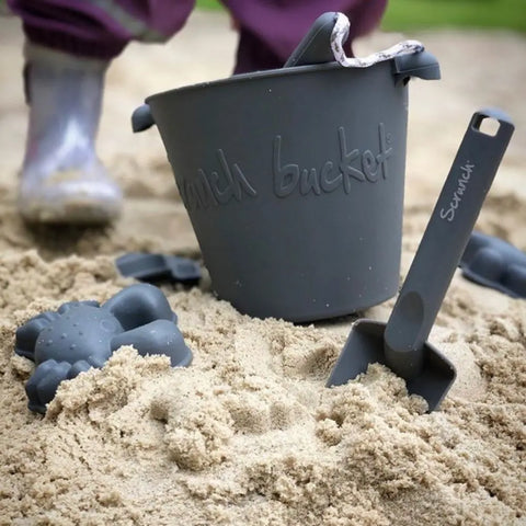 Scrunch Bucket, Spade, Moulds Bundle