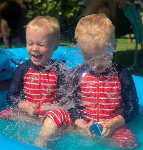 Scrunch Water Balls (pack of 2, white and green)