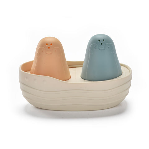 Penguin Bath Boat